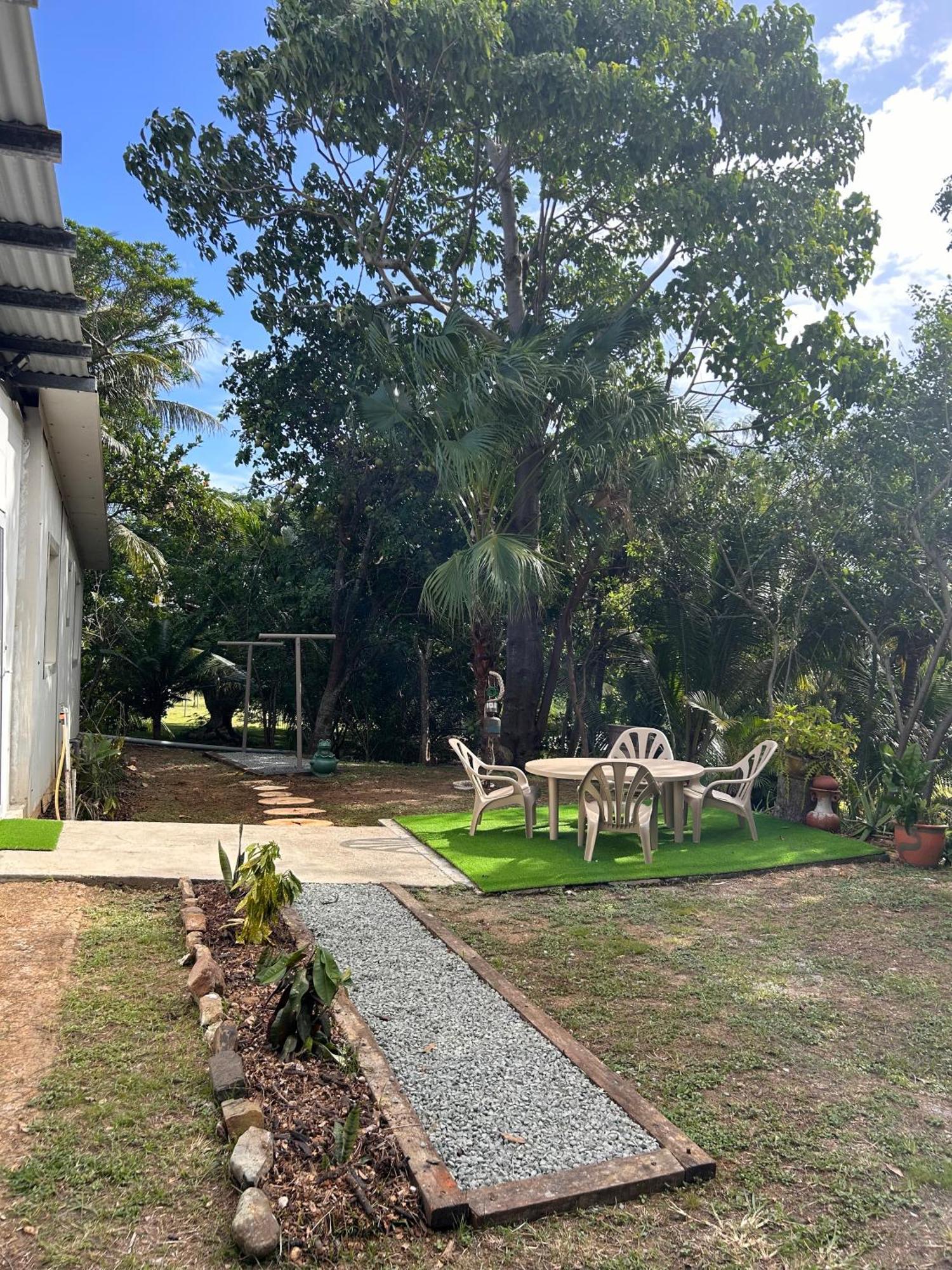 La Piaule De Nessadiou Villa Bourail Buitenkant foto